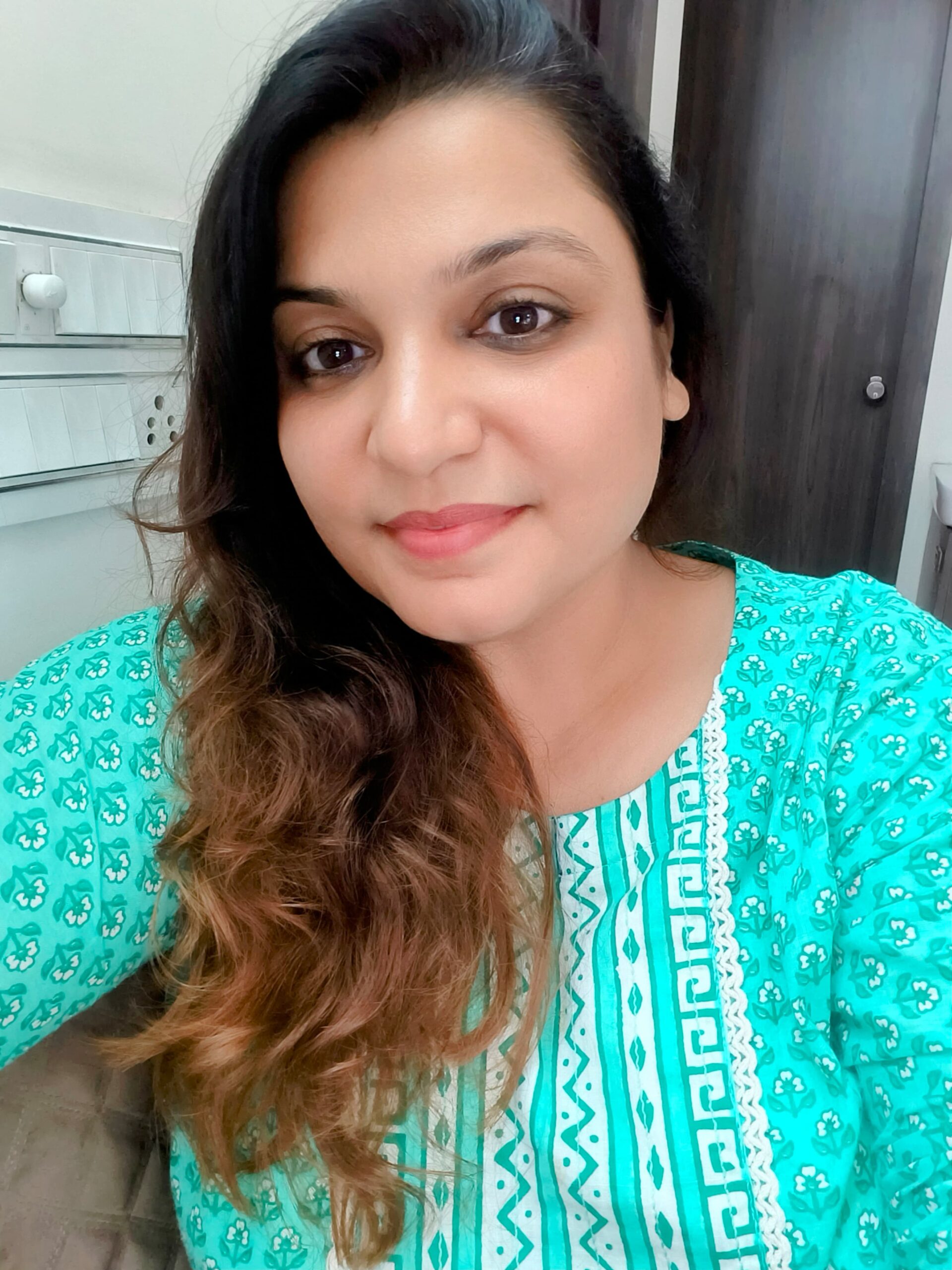 Mrs. Chitra Bhagchandani